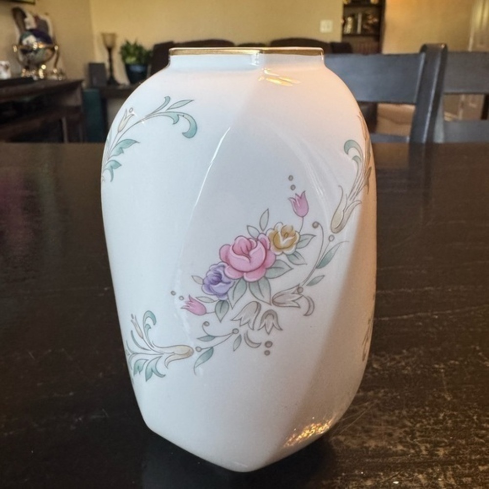 Christopher Stewart Spring Crest Bone China Bud Vase